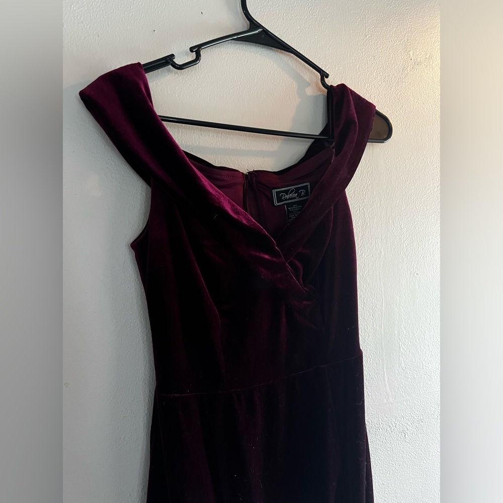 Velvet Marion hoco dress! Size 4